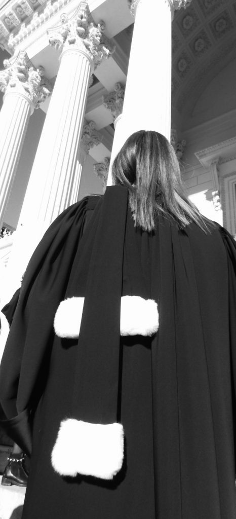 logo accueil site manon goncalves avocat avocate barreau narbonne aude bureau tribunal affaire code penal travail generaliste